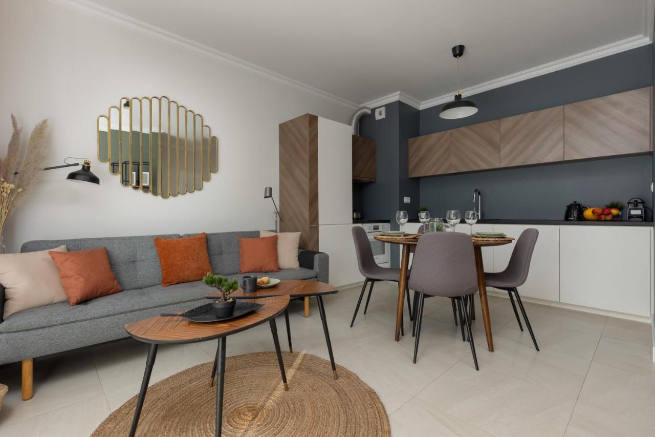 Lakeview Apartment Kapelanow Armii Krajowej By Noclegi Renters Warsaw Exterior photo