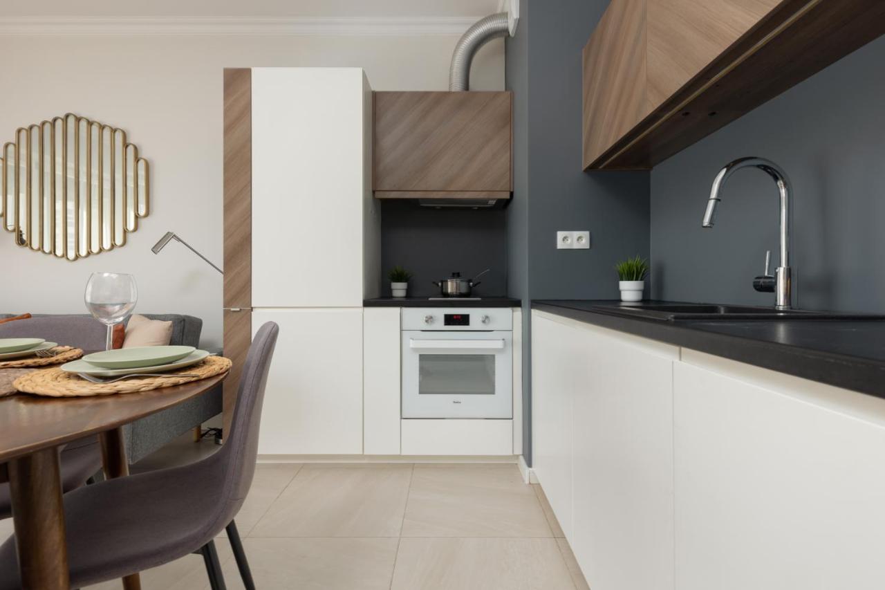 Lakeview Apartment Kapelanow Armii Krajowej By Noclegi Renters Warsaw Exterior photo